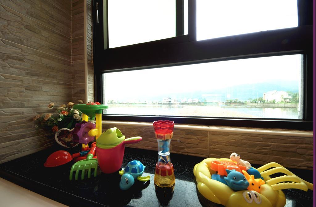 宜人生活溜滑梯親子民宿 Easylife B&B Dongshan  Eksteriør bilde